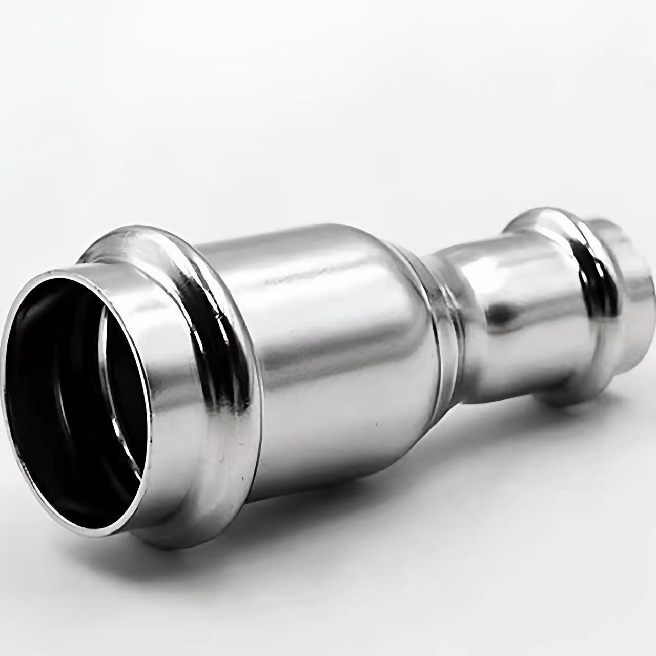 Double-peze diminye Fitting
